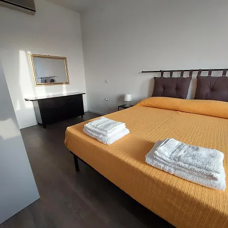 Bellavista Apartment *